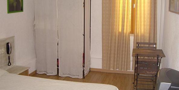 Hotel De Paris Montpellier Esterno foto